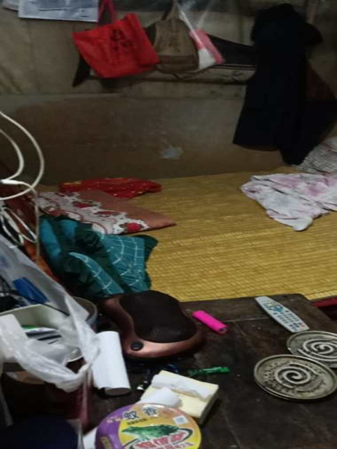 张婷家卧室照片 张婷家卧室照片