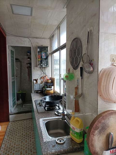 王柯锐家租住的厨房 王柯锐家租住的厨房