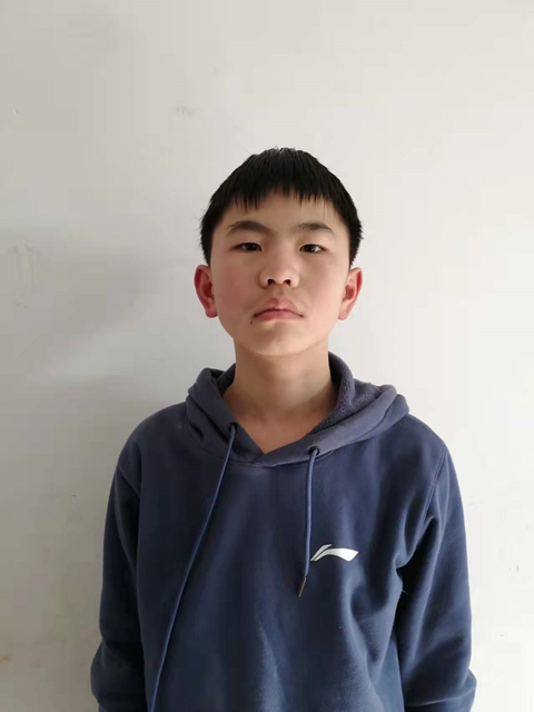贺浩的半身照 贺浩的半身照