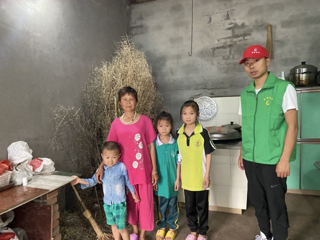舒玉颜家厨房照片