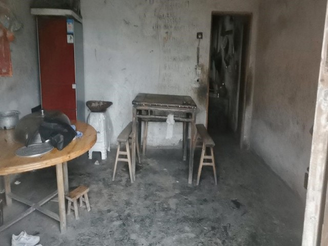 何林燕家客厅 何林燕家客厅