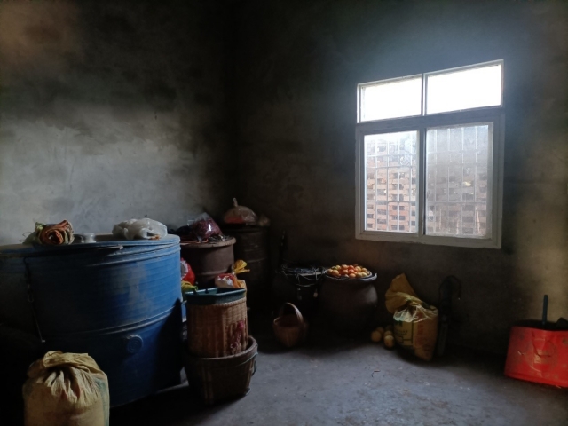 陈润棋家借住叔父房子 陈润棋家借住叔父房子